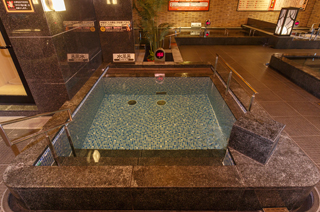 龍泉寺の湯 草加 水風呂